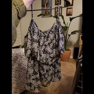 Blue floral cold shoulder torrid sz 3